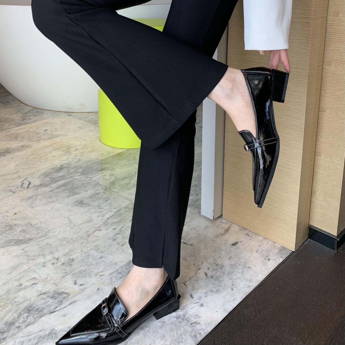 Stylish Chunky Heel Pointed Toe Shoes - CasualFlowshop