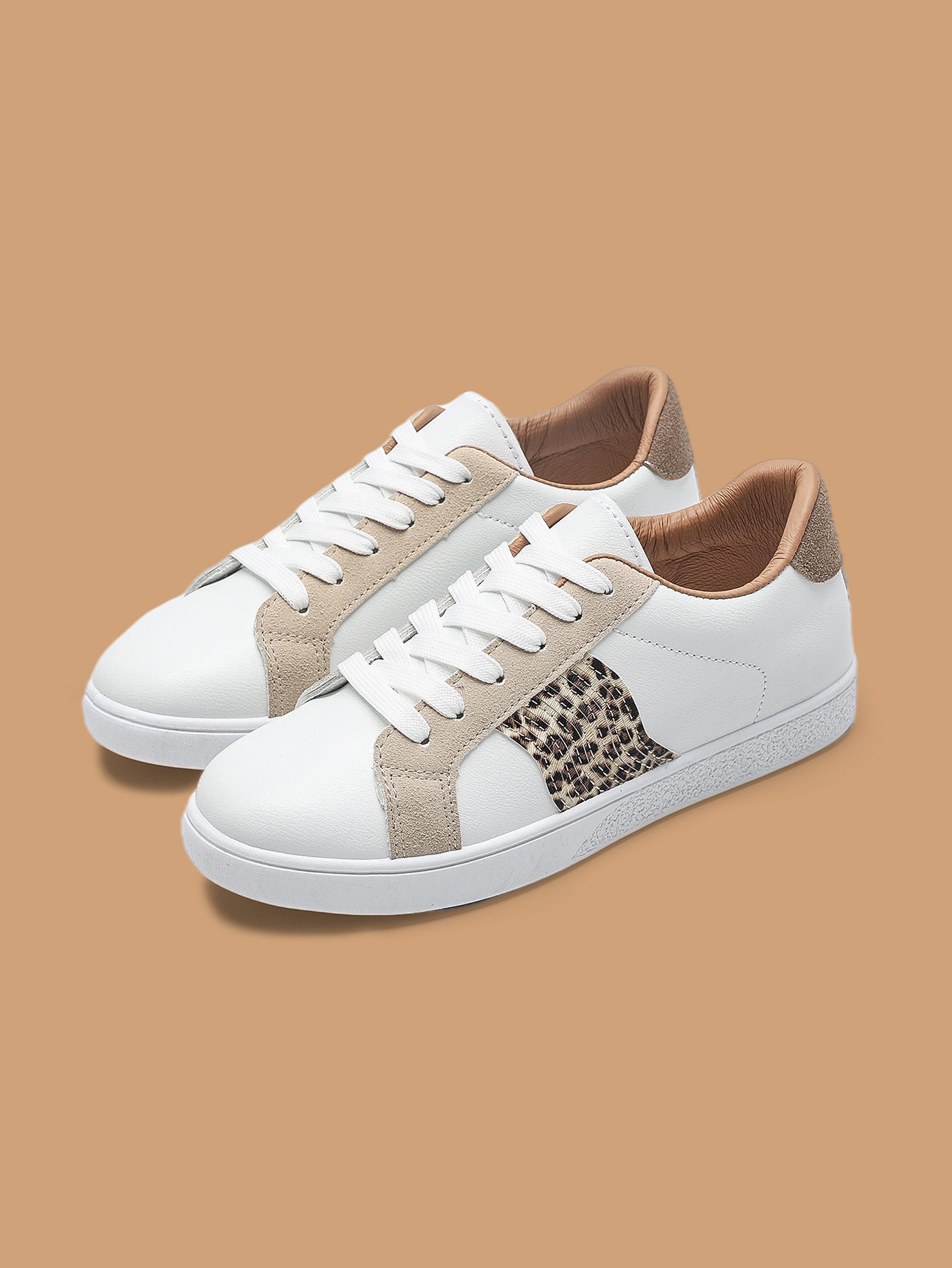 Women's stylish lace-up flat shoes with a durable PU upper, breathable design. Casualflowshop
