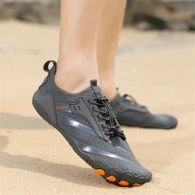 Zapatillas de malla TrailBlazer de CasualFlowshop con agarre listo para la aventura 