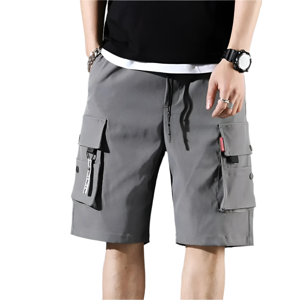 Multi-Pocket Baggy Streetwear Shorts with breathable fabric.