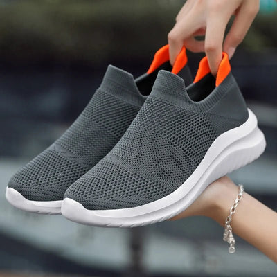 Adquiera la máxima comodidad y estilo con mocasines antideslizantes para exteriores para hombre