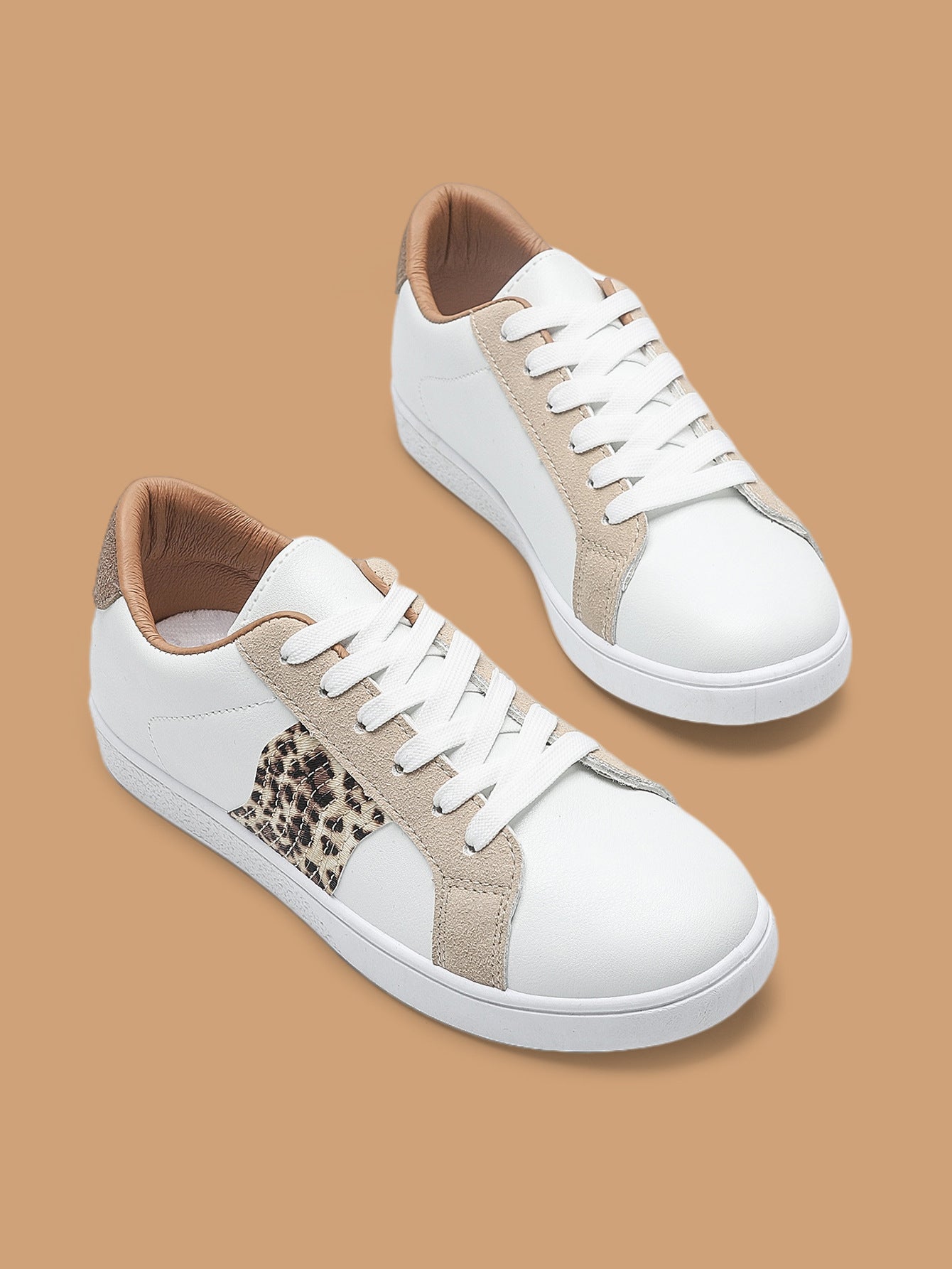 Women's stylish lace-up flat shoes with a durable PU upper, breathable design. Casualflowshop
