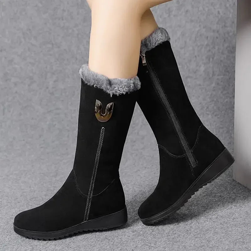 Chic Women's Snow Boots with Water-Resistant Exterior and Plush Lining - CasualFlowshop