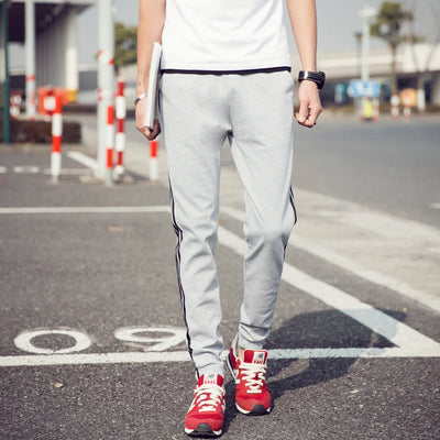 Pantalones deportivos para hombre: pantalones ligeros para gimnasio y running