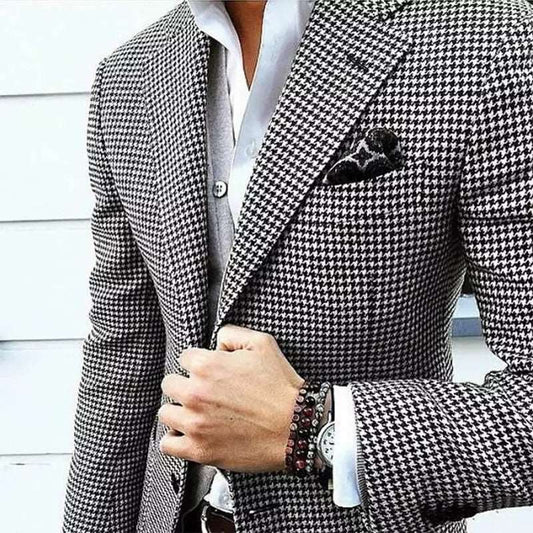 Effortless Elegance: Explore Our Slim Fit Men's Suit Jackets - CasualFlowshop