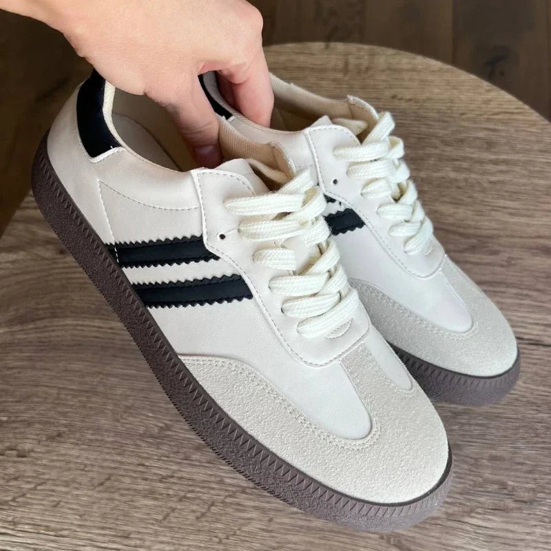 Upgrade Your Footwear Game with Our Stylish and Comfortable Leisure Male Sneakers - CasualFlowshop